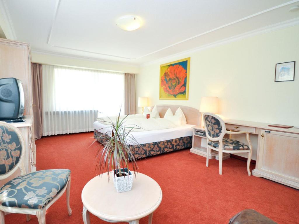 Hotel Quellenhof Bad Wiessee Quarto foto