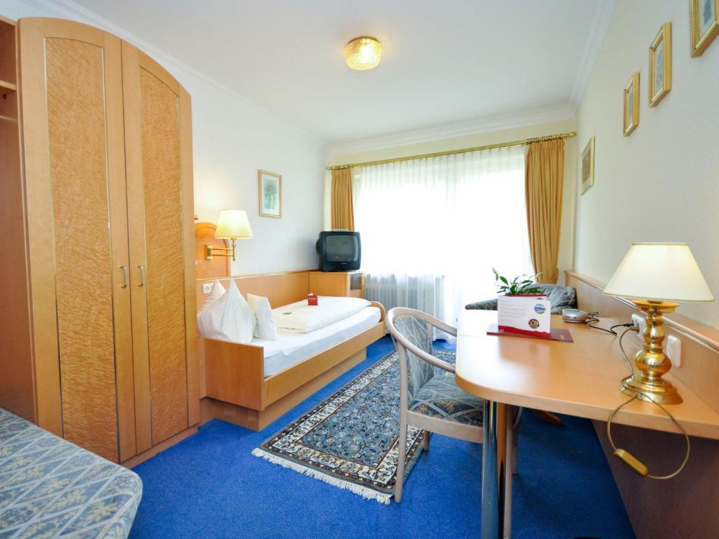 Hotel Quellenhof Bad Wiessee Quarto foto